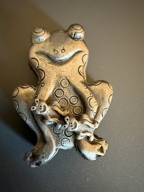TORINO Vintage Pewter Frog Trinket Box, brooch, Earrings, and Necklace Set